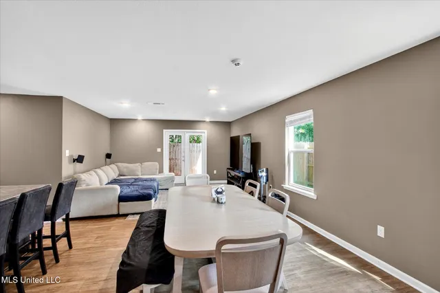 $265,000 | 2117 Toulouse Street, Ocean Springs, MS 39564