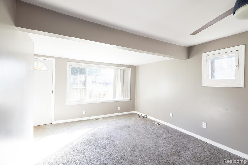 3319 Lakeview Street Monroe, MI 48162 - Photo 6 of 21