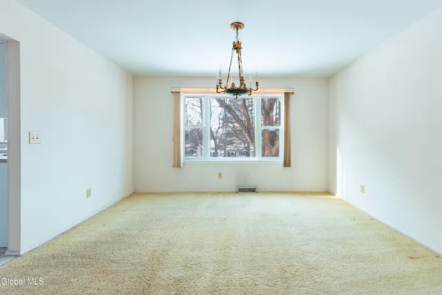 $459,900 | 38 Joy Drive, Colonie, NY 12211