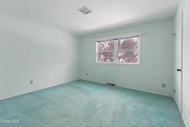 $459,900 | 38 Joy Drive, Colonie, NY 12211