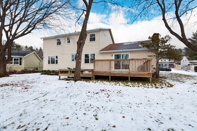 $459,900 | 38 Joy Drive, Colonie, NY 12211