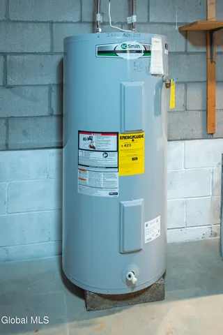 $459,900 | 38 Joy Drive, Colonie, NY 12211