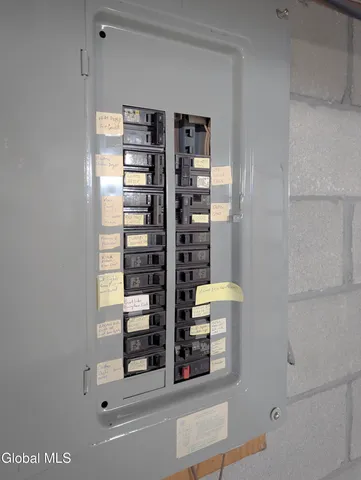 $459,900 | 38 Joy Drive, Colonie, NY 12211