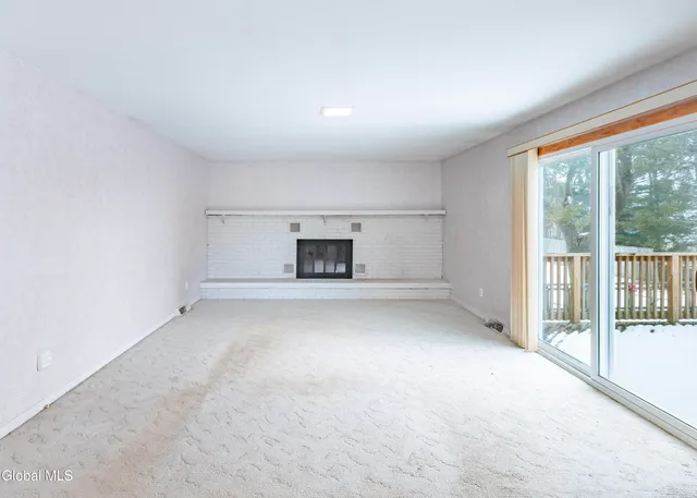 $459,900 | 38 Joy Drive, Colonie, NY 12211