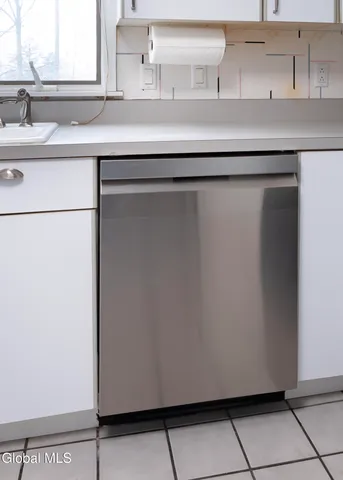 $459,900 | 38 Joy Drive, Colonie, NY 12211