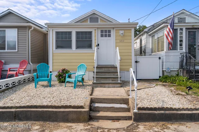 $1,800 | 259 Sheridan Avenue, Seaside Heights, NJ 08751