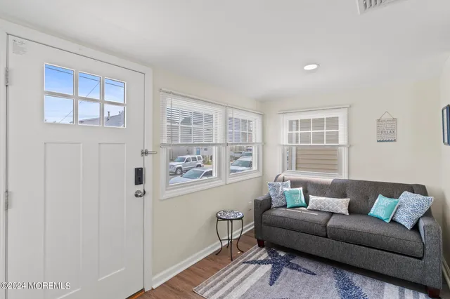 $1,800 | 259 Sheridan Avenue, Seaside Heights, NJ 08751