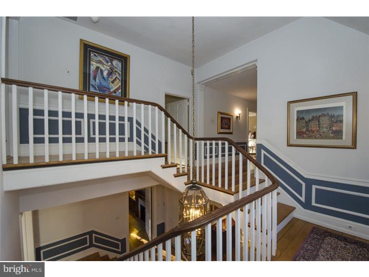 772 Darby Paoli Road Berwyn, PA 19312 - Photo 15 of 25 Hallway