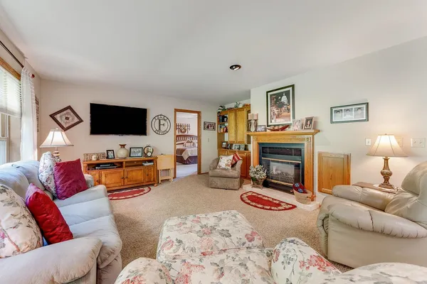 $599,000 | 26934 Meadowlark Lane, Richland Center, WI 53581