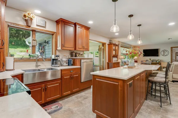 $599,000 | 26934 Meadowlark Lane, Richland Center, WI 53581