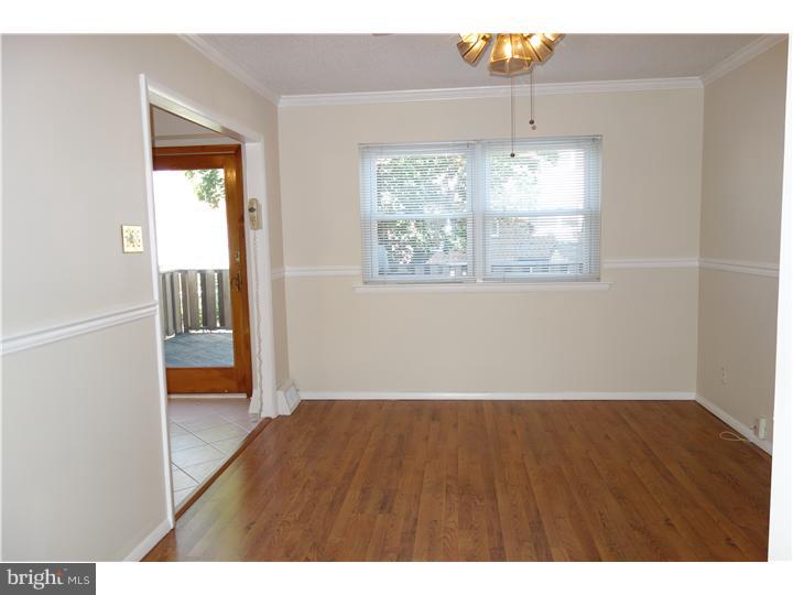 12534 Richton Road Philadelphia, PA 19154 - Photo 5 of 23 Dining Room