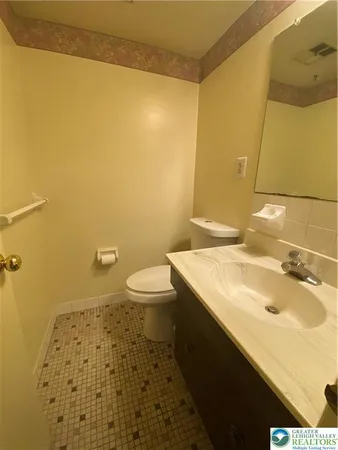 $275,000 | 2815 Whitemarsh Place, Lower Macungie Township, PA 18062