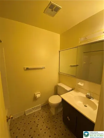 $275,000 | 2815 Whitemarsh Place, Lower Macungie Township, PA 18062