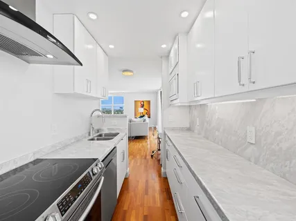 $445,000 | 888 Intracoastal Drive, Unit 12F, Fort Lauderdale, FL 33304