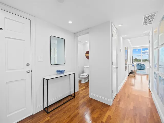 $445,000 | 888 Intracoastal Drive, Unit 12F, Fort Lauderdale, FL 33304