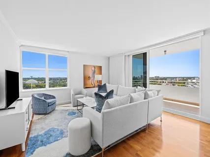 $445,000 | 888 Intracoastal Drive, Unit 12F, Fort Lauderdale, FL 33304