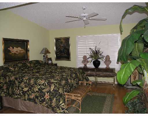 892 Jeffery Street Boca Raton, FL 33487 - Photo 3 of 6 Additional Photo
