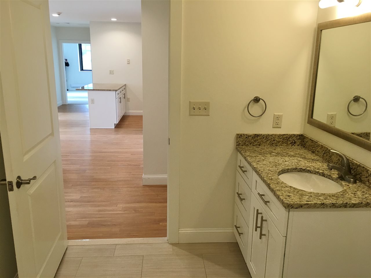 875 Elm Street, Unit 303 Manchester, NH 03101 - Photo 34 of 36