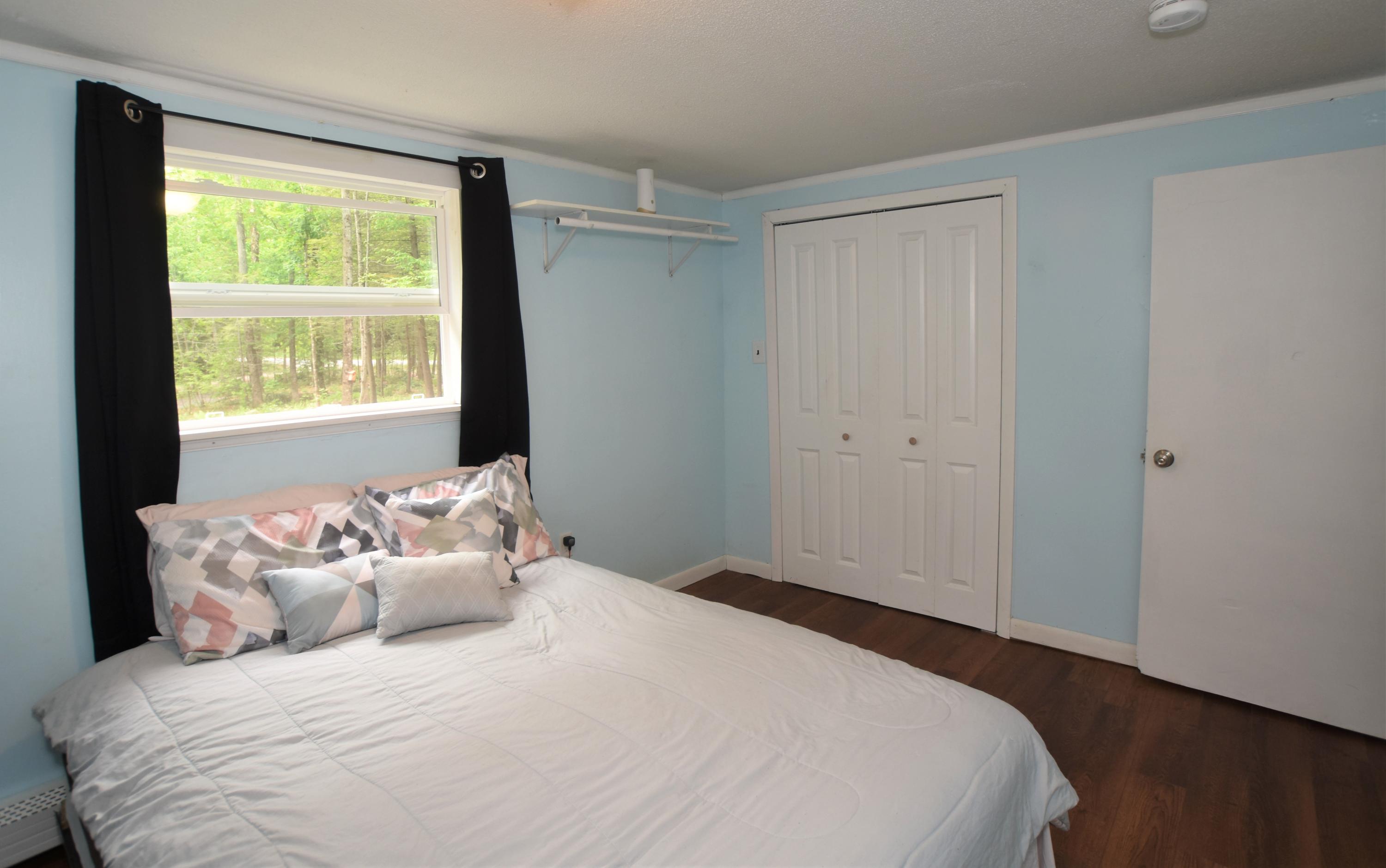 185 Meadow Road Raymond, ME 04071 - Photo 16 of 22 Bed1-1