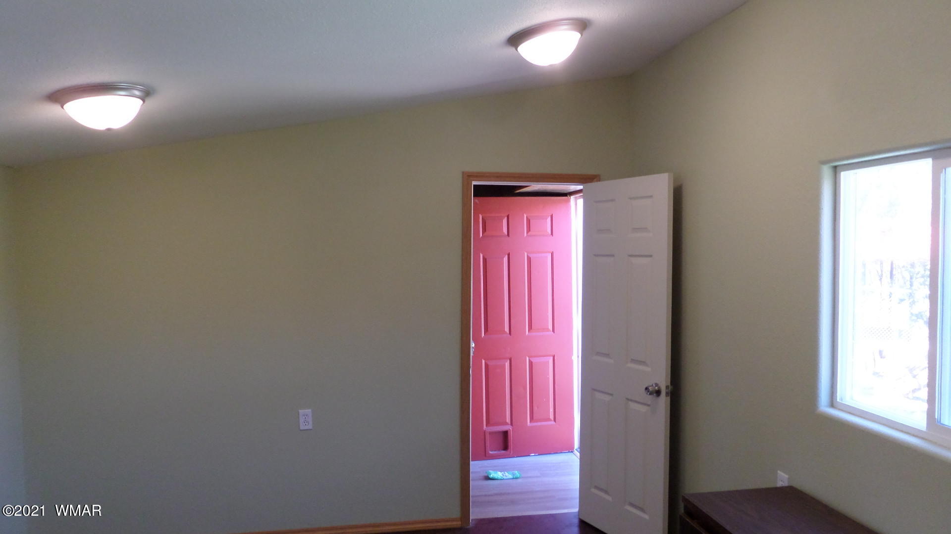 3137 Highway 277 Overgaard, AZ 85933 - Photo 18 of 57