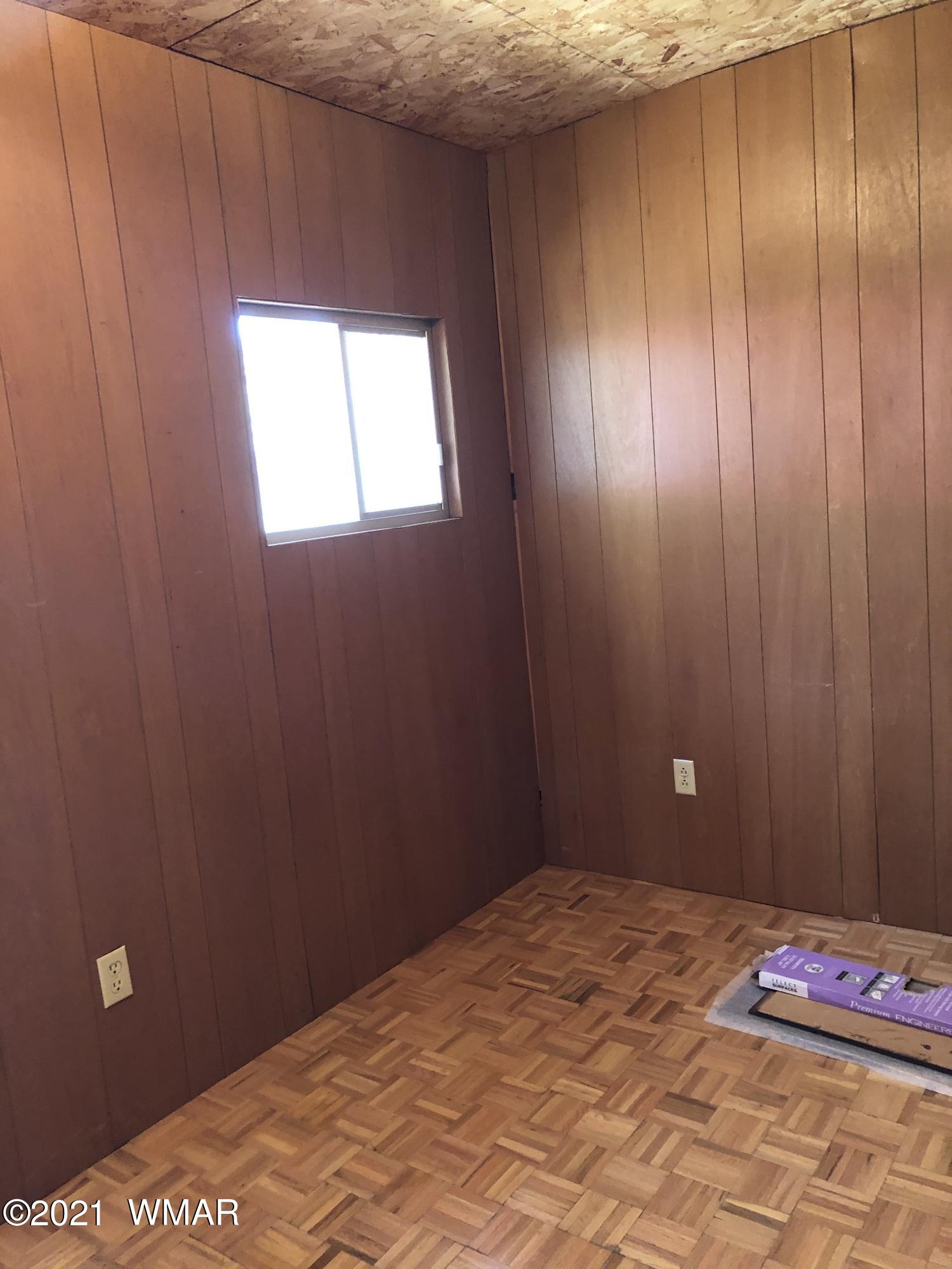 3137 Highway 277 Overgaard, AZ 85933 - Photo 21 of 57