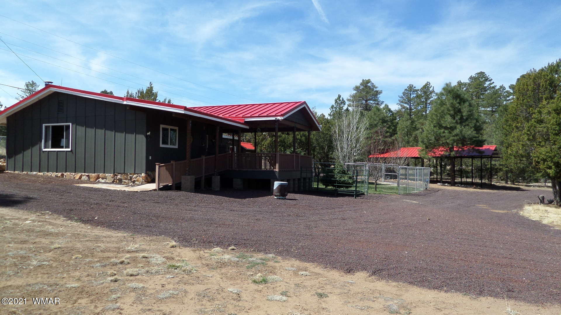 3137 Highway 277 Overgaard, AZ 85933 - Photo 30 of 57