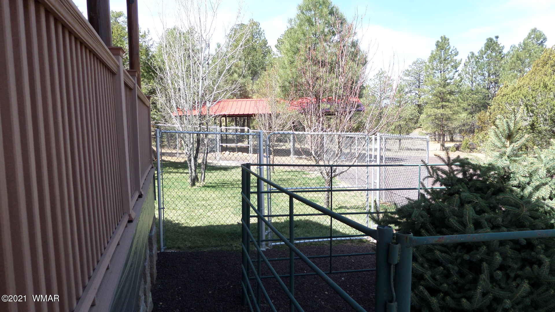 3137 Highway 277 Overgaard, AZ 85933 - Photo 31 of 57