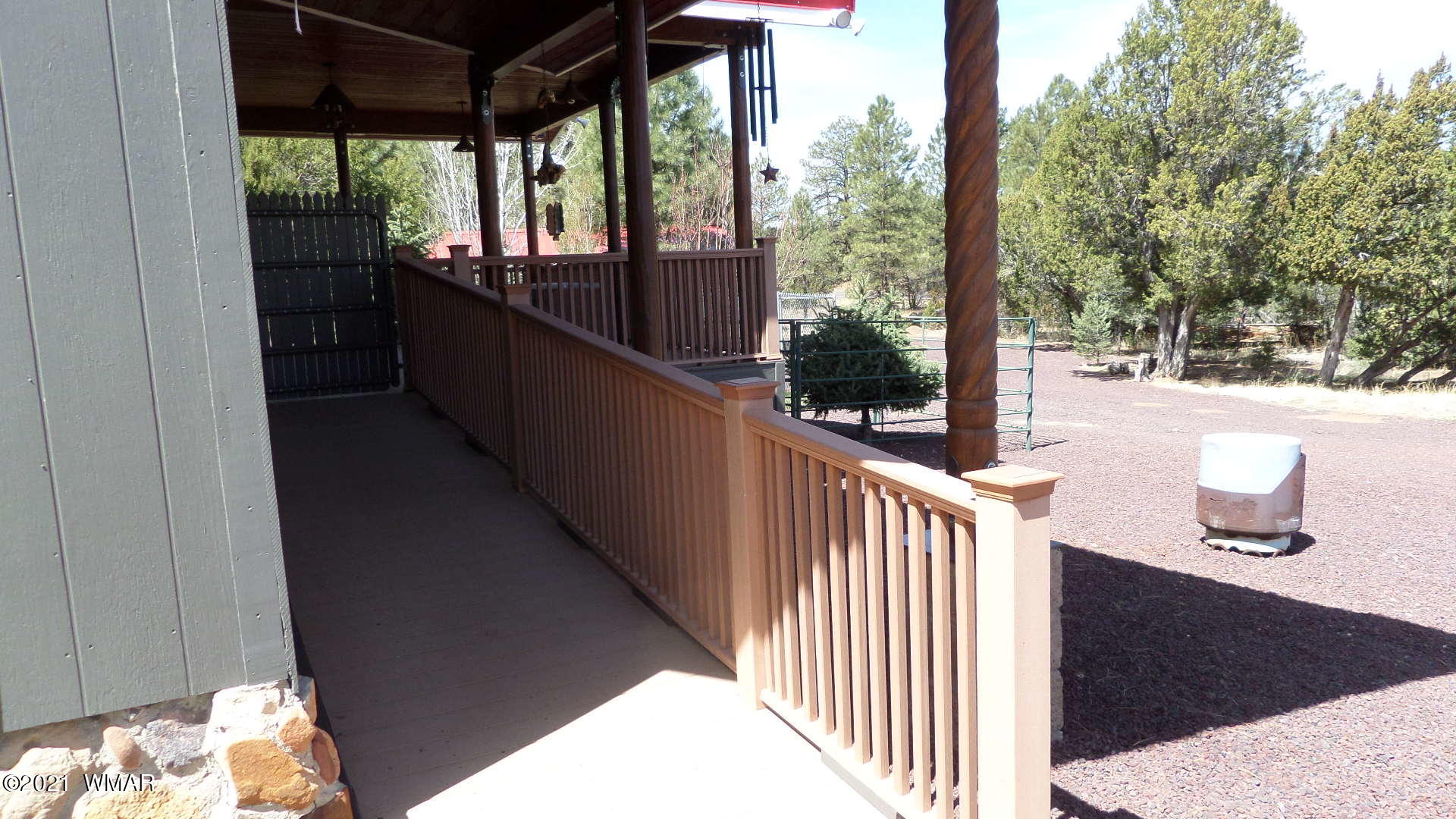3137 Highway 277 Overgaard, AZ 85933 - Photo 32 of 57