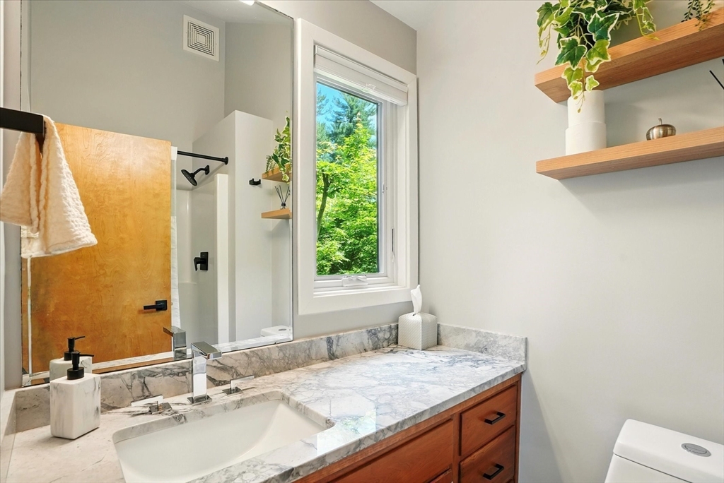 13 Robinwood Road Acton, MA 01720 - Photo 25 of 42 Gallery Image 25