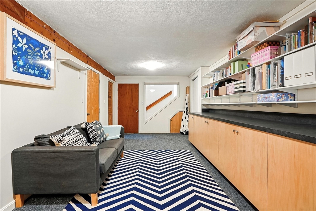 13 Robinwood Road Acton, MA 01720 - Photo 32 of 42 Gallery Image 32