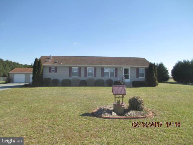 6571 Cabin Ridge Road Hurlock, MD 21643 - Photo 1 of 17 Exterior (Front)