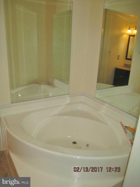 6571 Cabin Ridge Road Hurlock, MD 21643 - Photo 13 of 17 Bath