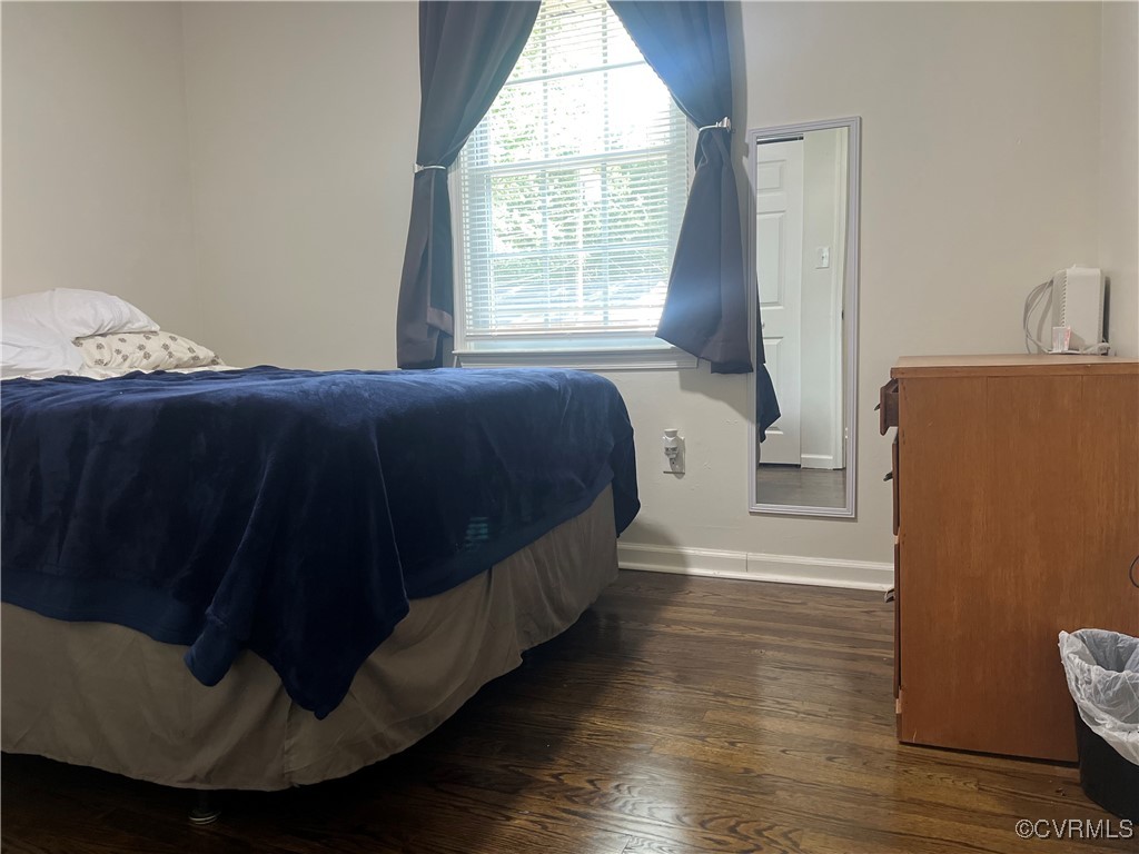 529 South Azalea Road Petersburg, VA 23805 - Photo 15 of 28 Bedroom 3 - beautifully refinished wood floors on