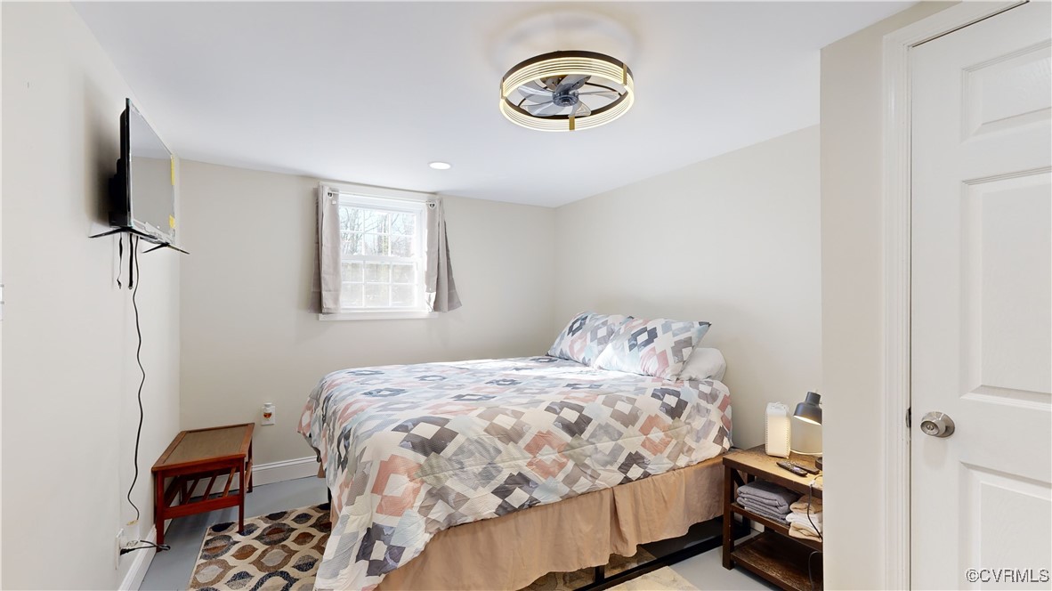 529 South Azalea Road Petersburg, VA 23805 - Photo 18 of 28 Bedroom 4
