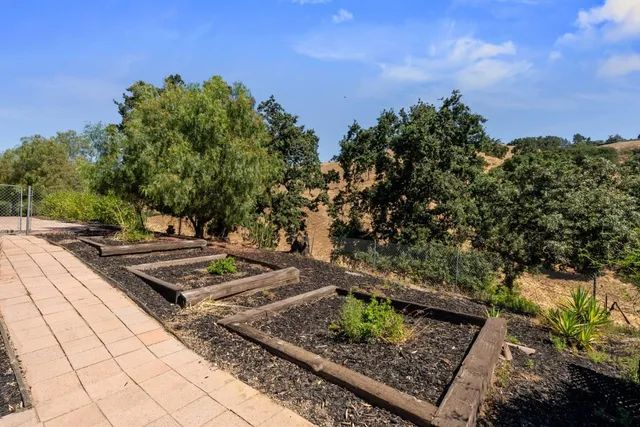 $2,999,999 | 17101 Kruse Ranch Lane, Morgan Hill, CA 95037