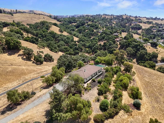 $2,999,999 | 17101 Kruse Ranch Lane, Morgan Hill, CA 95037