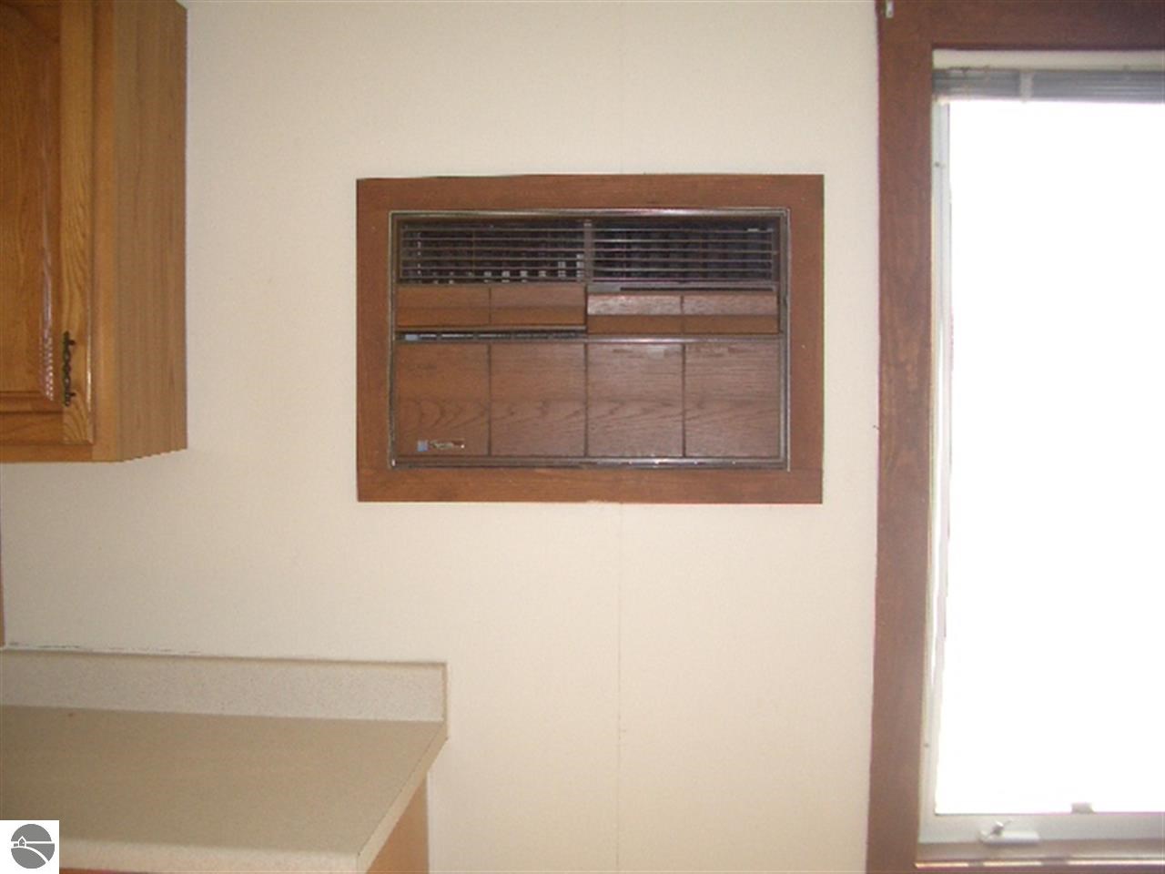 2473 South Alger Road Ithaca, MI 48847 - Photo 12 of 27 1781046-13.JPG