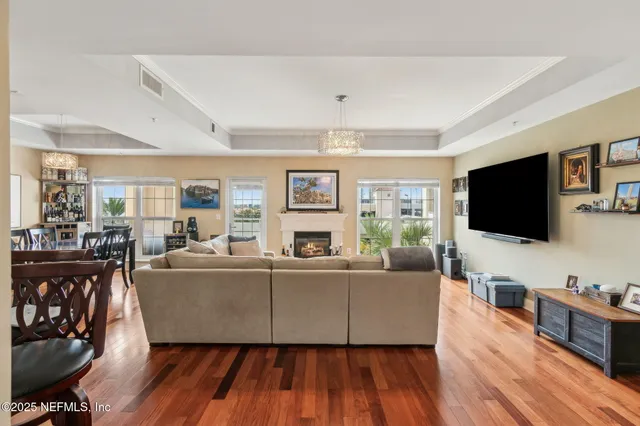 $429,900 | 400 East Bay Street, Unit 208, Jacksonville, FL 32202