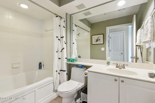 $429,900 | 400 East Bay Street, Unit 208, Jacksonville, FL 32202