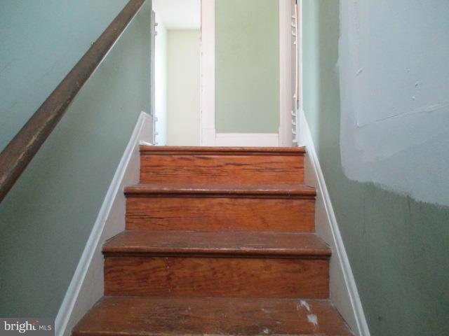 39 Township Road Baltimore, MD 21222 - Photo 10 of 24