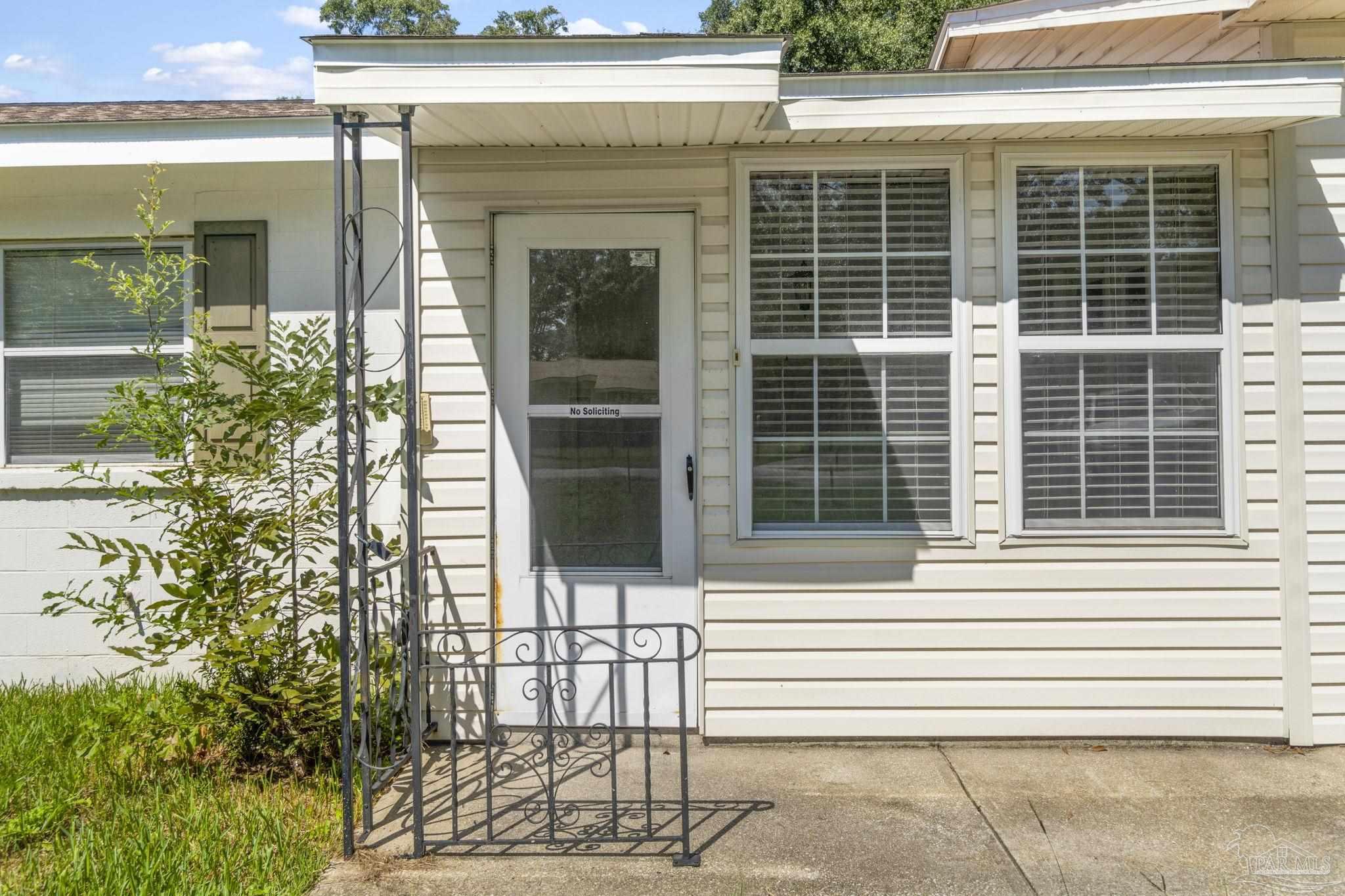 4301 Stephens Road Pace, FL 32571 - Photo 4 of 31
