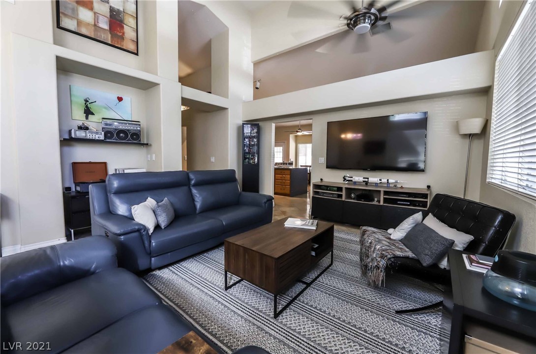 2017 Sedona Path Way Las Vegas, NV 89128 - Photo 3 of 27