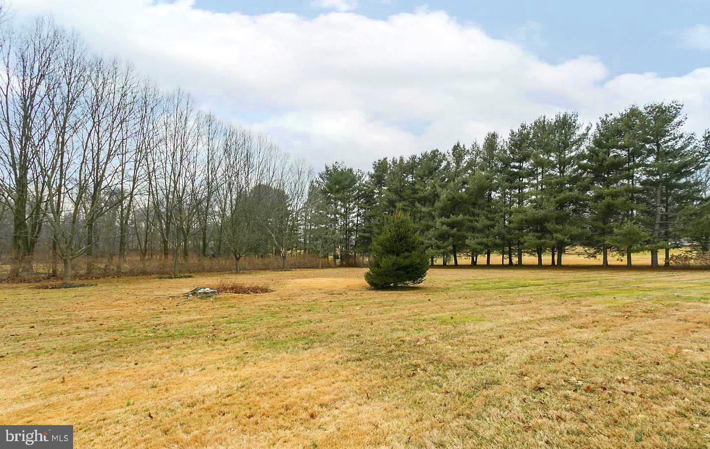 17208 Hunter Green Road Upperco, MD 21155 - Photo 7 of 7 a view of an ocean view