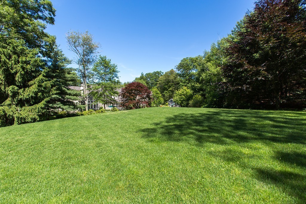 100 Meadowbrook Road Weston, MA 02493 - Photo 13 of 14