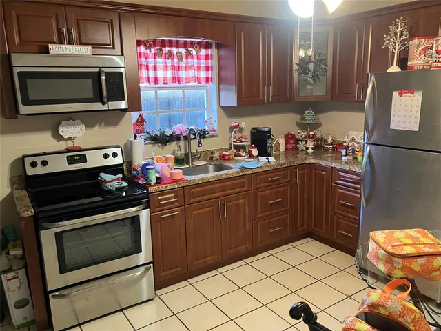 $800,000 | 7960 Northwest 174th Street, Hialeah, FL 33015