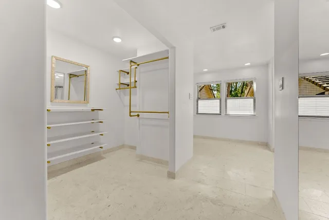 $455,000 | 11512 Tin Cup Drive, Unit 205, Austin, TX 78750