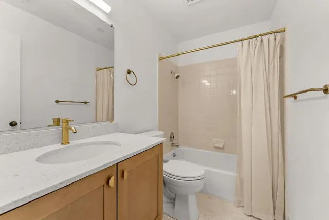 $455,000 | 11512 Tin Cup Drive, Unit 205, Austin, TX 78750