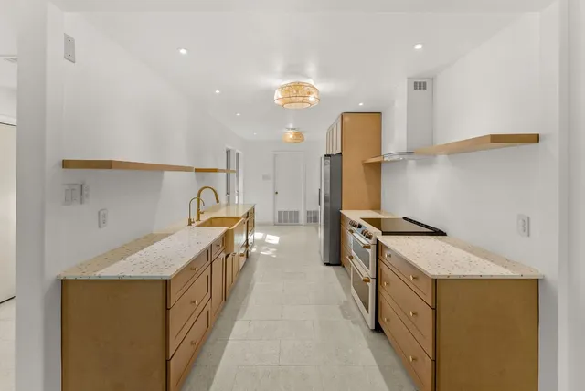 $455,000 | 11512 Tin Cup Drive, Unit 205, Austin, TX 78750