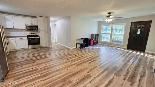 $283,000 | 54 Hamby Lane, Crossville, TN 38555