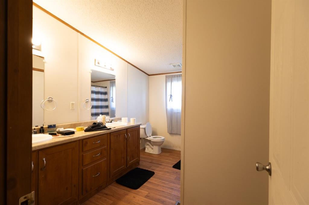 902 Commerce Street Newcastle, TX 76372 - Photo 8 of 21